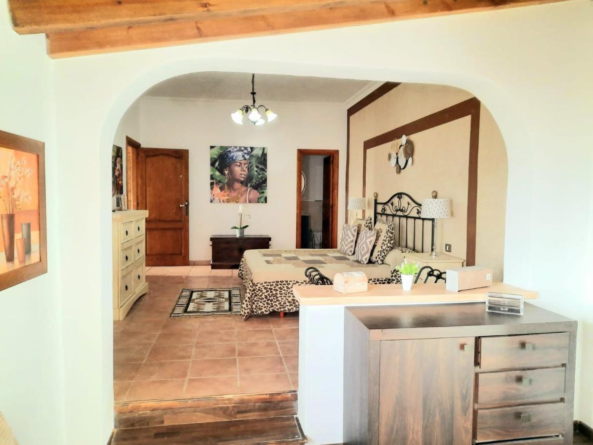 Paradise Villa Constancia With Views La Corujera Екстериор снимка
