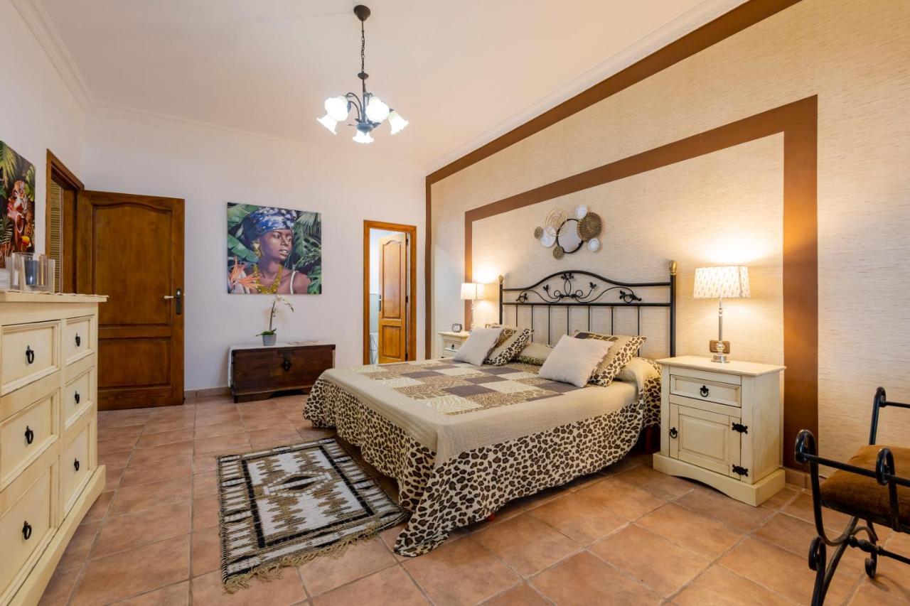 Paradise Villa Constancia With Views La Corujera Екстериор снимка
