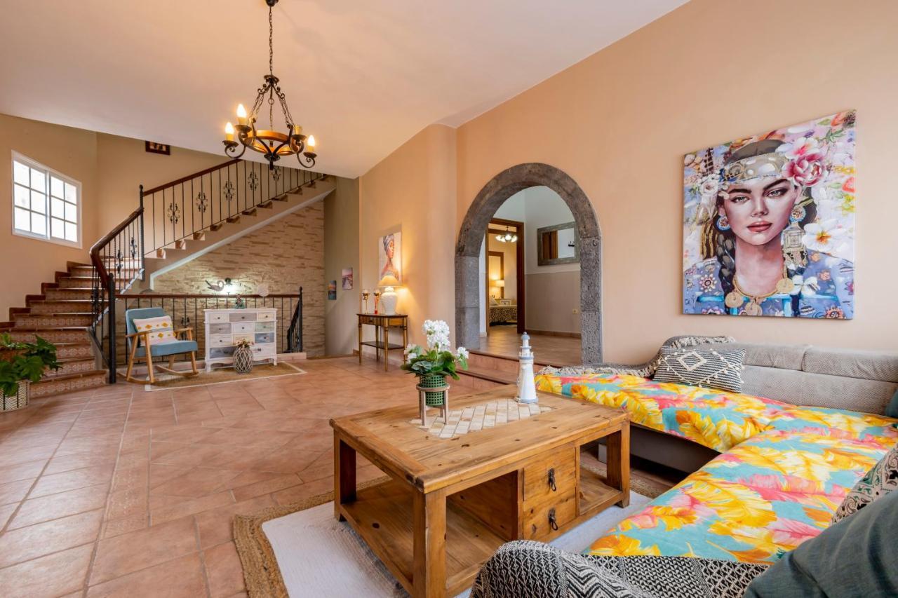 Paradise Villa Constancia With Views La Corujera Екстериор снимка